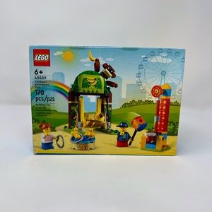 LEGO 40529 Childrens Amusement Park 170 pieces ducks minifigs New Gift